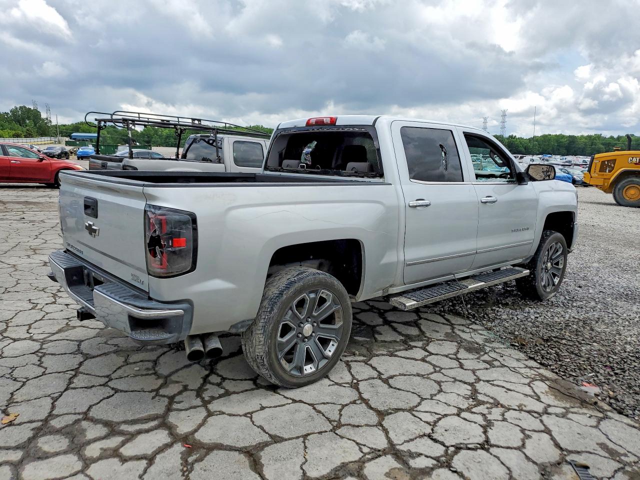 2016 Chevrolet Silverado 1500 VIN 3GCPCREC0GG301824 COPART salvage auction — Vandalized, TN - SALVAGE CERTIFICATE, sold $5,100 on 2026-07-09 (photo 3)