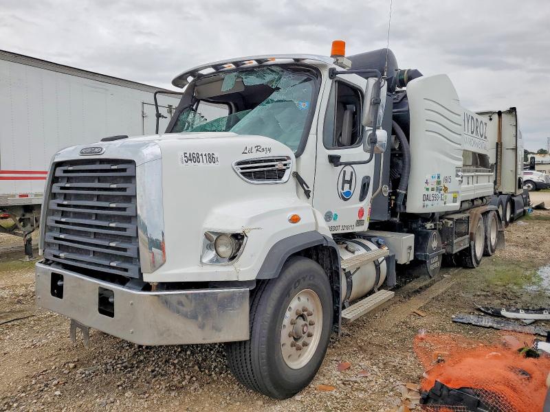 2023 Freightliner 108sd VIN 3ALHG5FE8PDNN3094 COPART salvage auction — ROLLOVER, IN - CERT OF TITLE-SALVAGE TITLE (P), sold $11,000 on 2026-08-06 (photo 2)