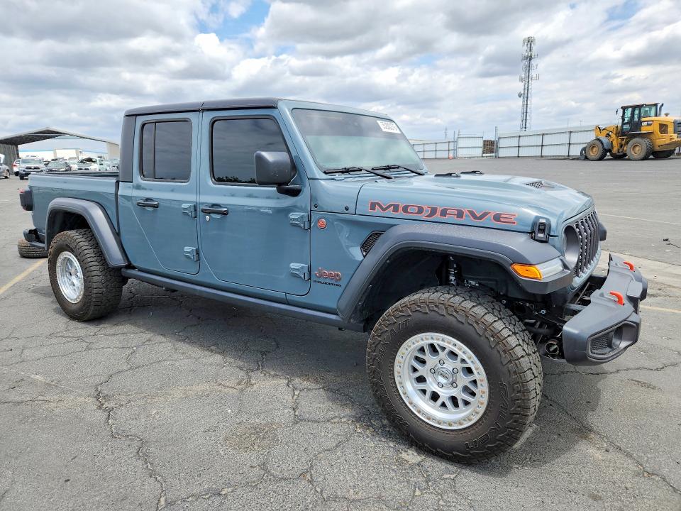 2024 Jeep Gladiator VIN 1C6JJTEG5RL123711 COPART salvage auction — VANDALISM, Ca - Certificate Of Title, sold $33,250 on 2026-07-09 (photo 4)