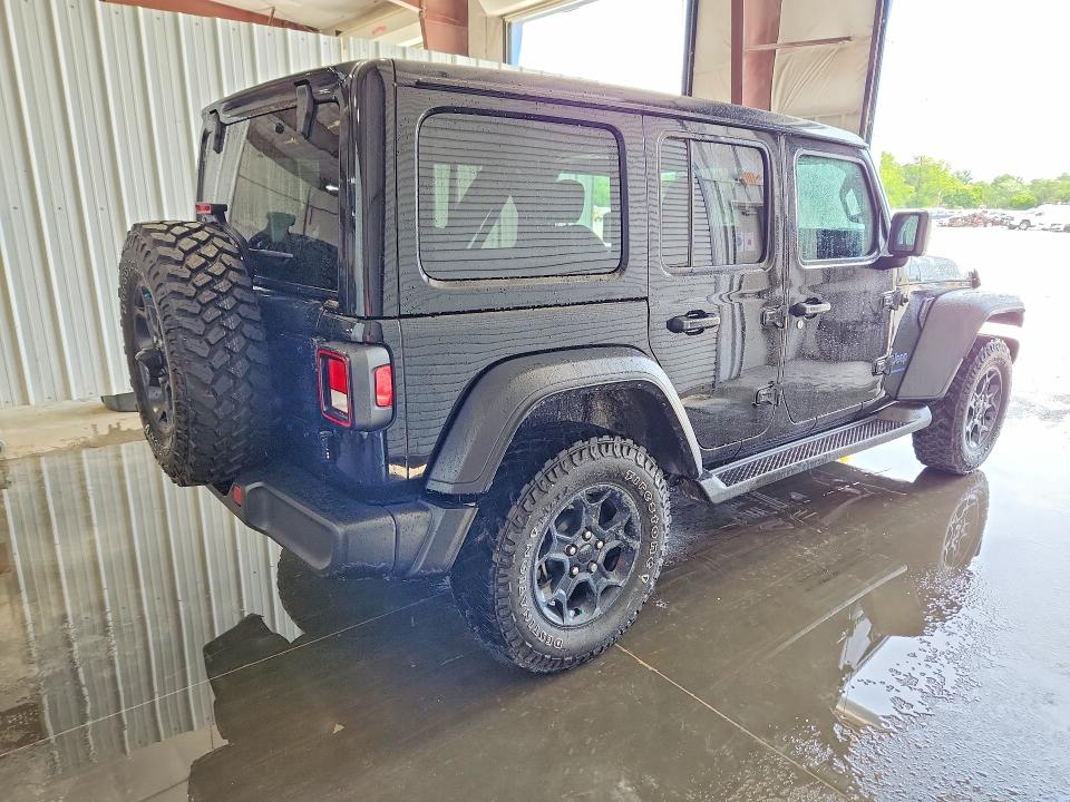 2023 Jeep Wrangler / VIN 1C4JJXN68PW663556 COPART salvage auction — MINOR DENT/SCRATCHES, Il - Certificate Of Title, sold $20,250 on 2026-07-02 (photo 3)