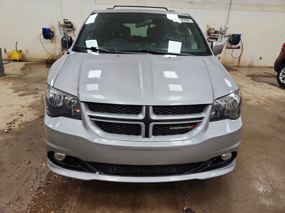 2016 Dodge Grand caravan VIN 2C4RDGEG8GR274251 COPART salvage auction — FRONT END, MI - CERTIFICATE OF TITLE, sold $725 on 2026-07-22 (photo 5)