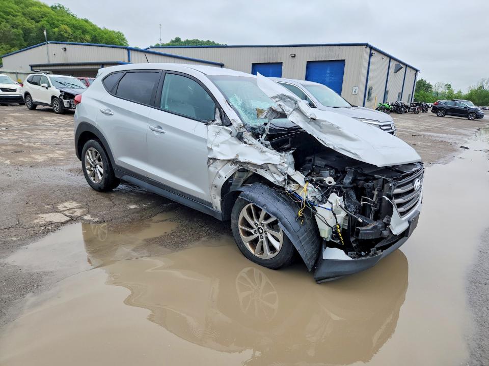 2017 Hyundai Tucson VIN KM8J23A43HU285939 COPART salvage auction — FRONT END, Pa - Certificate Of Salvage, sold $1,800 on 2026-07-16 (photo 4)