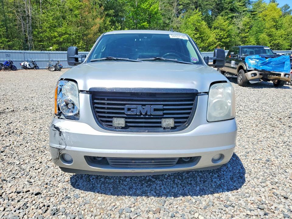 2011 Gmc Yukon VIN 1GKS2AE00BR267613 COPART salvage auction — FRONT END, ME - CERT OF TITLE-SALVAGE COLLISIO, sold $325 on 2026-07-02 (photo 5)