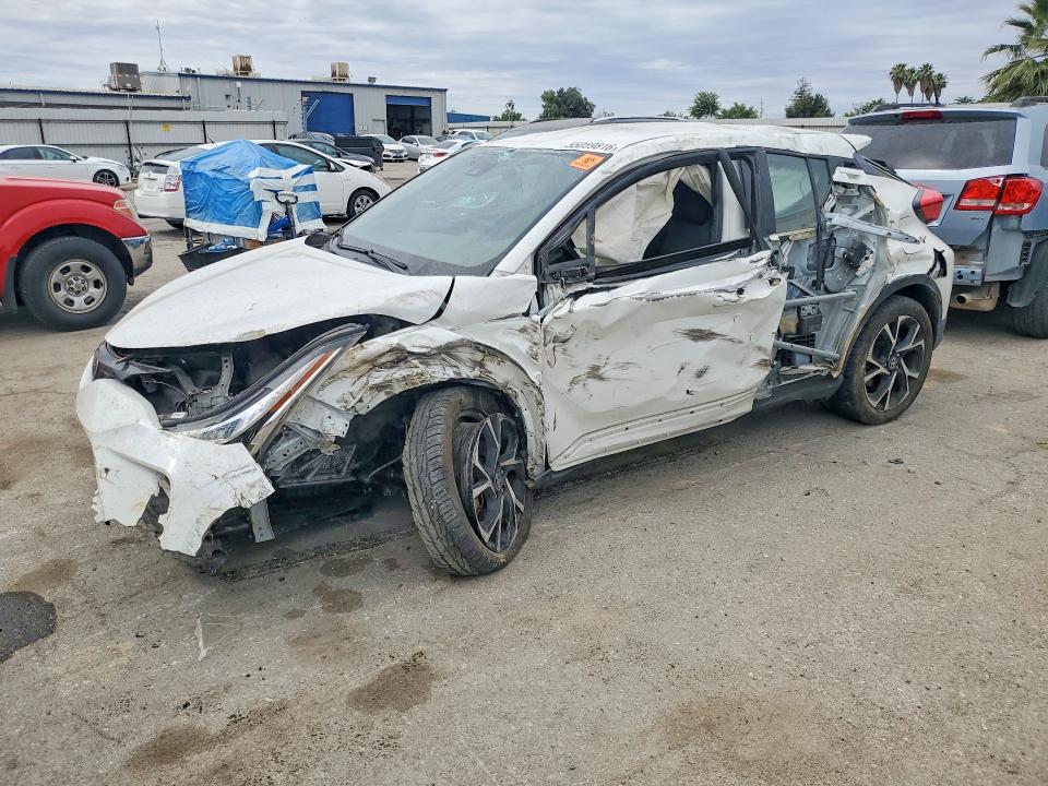 2021 Toyota C-hr VIN NMTKHMBX9MR133389 COPART salvage auction — ROLLOVER, Ca - Salvage Certificate, sold $1,450 on 2026-07-17 (photo 1)