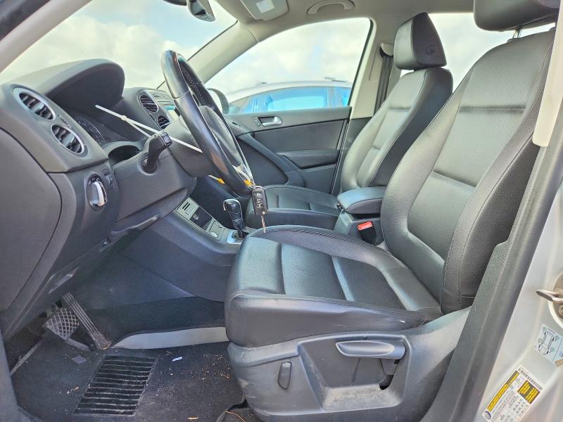 2016 Volkswagen VIN WVGBV7AX4GW607035 COPART salvage auction — FRONT END, Tx - Salvage Vehicle Title, sold $10 on 2026-07-16 (photo 7)