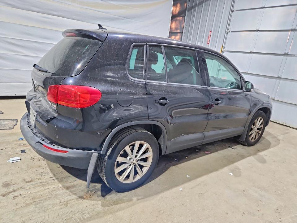 2014 Volkswagen Tiguan VIN WVGBV3AXXEW551740 COPART salvage auction — REAR END, Nh - Cert Of Title-Salvage, sold $100 on 2026-07-28 (photo 3)