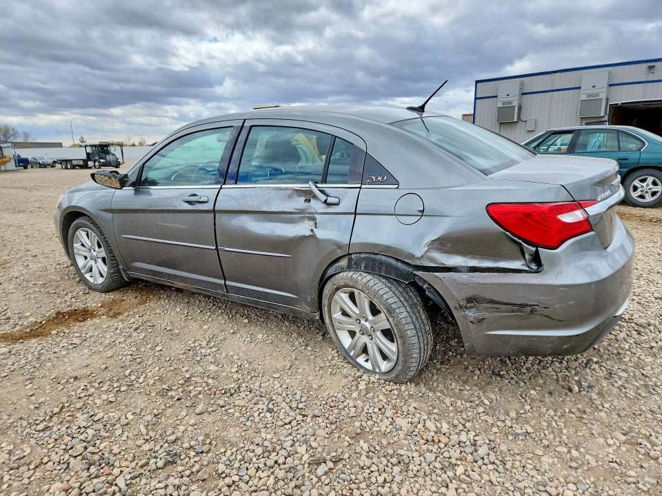 2013 Chrysler 200 VIN 1C3CCBBB3DN715057 COPART salvage auction — SIDE, Mn - Cert Of Title-Prior Salvage, sold $450 on 2026-07-13 (photo 2)