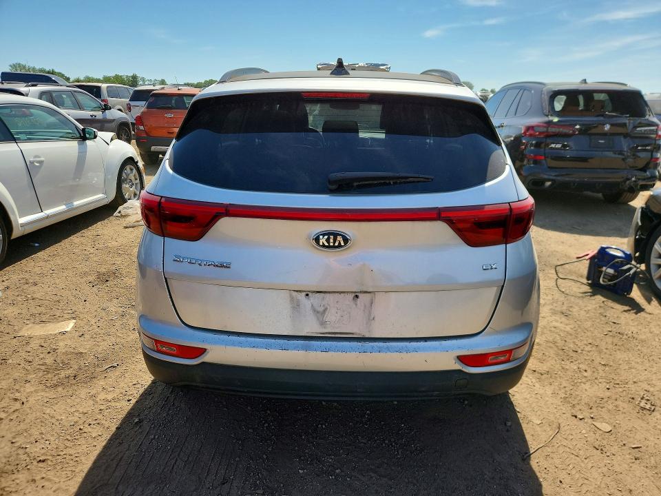 2018 Kia Sportage VIN KNDPNCAC4J7482989 COPART salvage auction — SIDE, Il - Cert Of Title-Corrected, sold $4,250 on 2026-07-14 (photo 6)