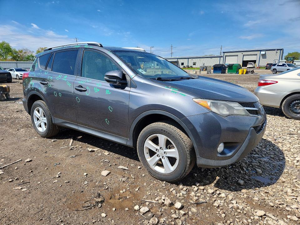 2014 Toyota VIN JTMWFREV7ED041114 COPART salvage auction — HAIL, Il - Salvage Certificate, sold $4,600 on 2026-07-08 (photo 4)