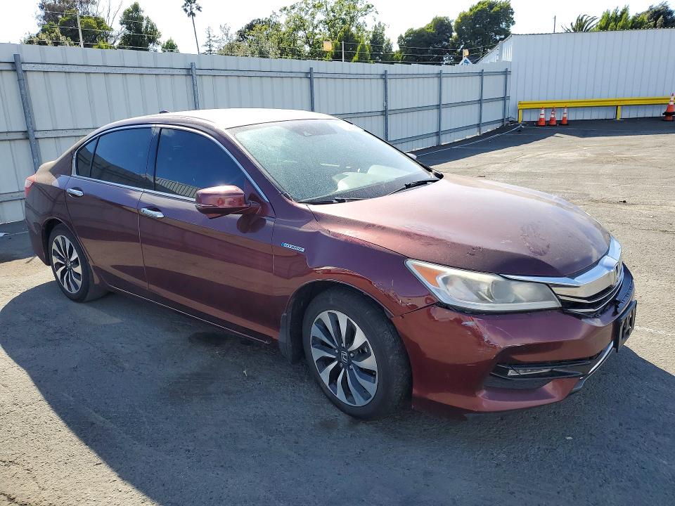 2017 Honda Accord VIN JHMCR6F55HC022867 COPART salvage auction — SIDE, Salvage Title, sold $1,400 on 2026-07-17 (photo 4)
