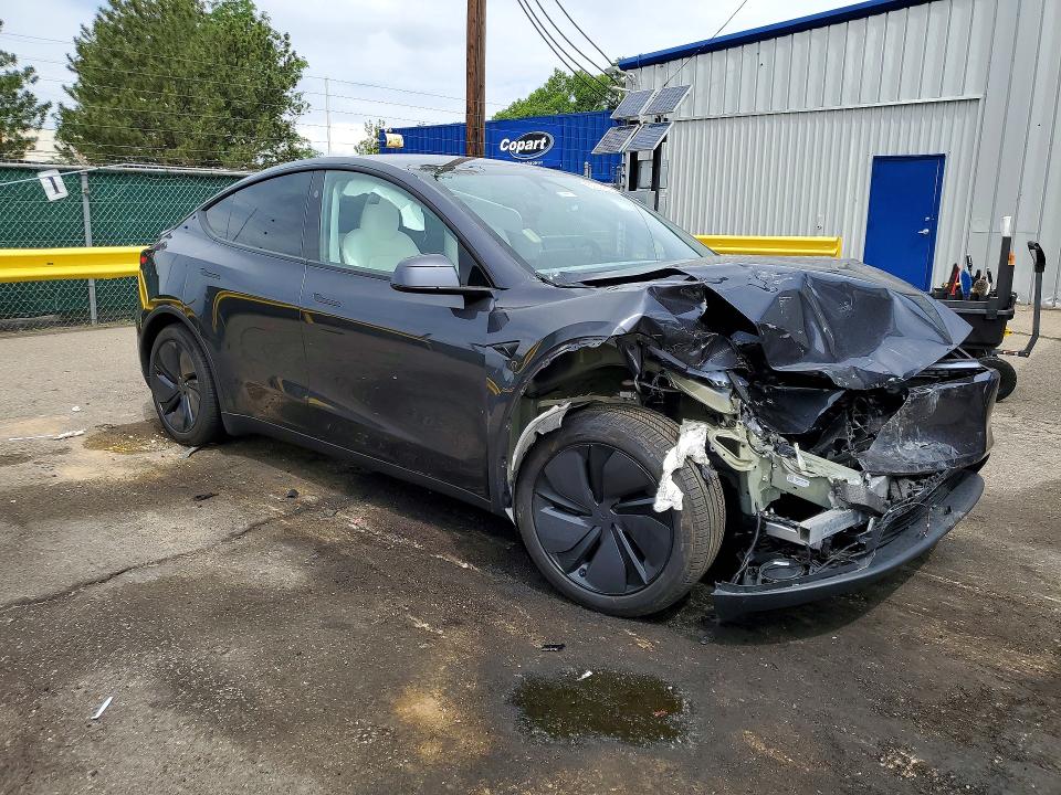 2026 Tesla VIN 7SAYGDEE6TA500406 COPART salvage auction — FRONT END, CO - SALVAGE TITLE (P), sold $13,100 on 2026-07-28 (photo 4)