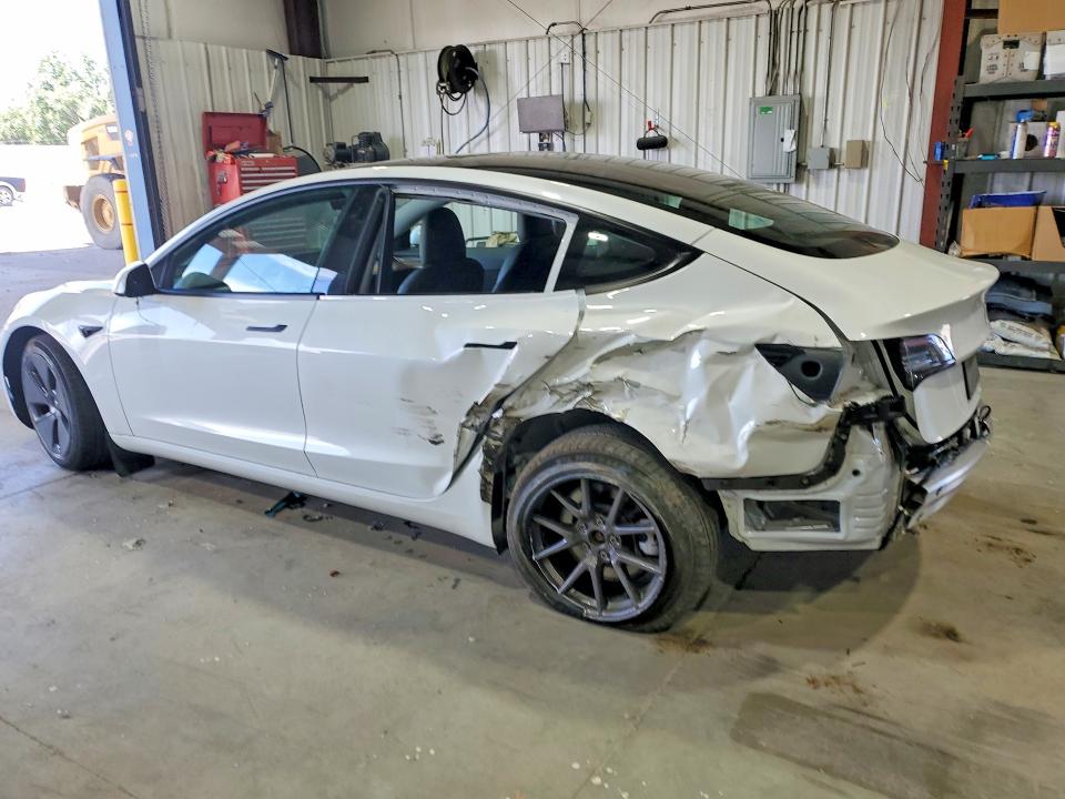 2022 Tesla Model 3 VIN 5YJ3E1EA2NF112071 COPART salvage auction — REAR END, MT - SALVAGE CERTIFICATE OF A VEHIC, sold $5,200 on 2026-08-03 (photo 2)