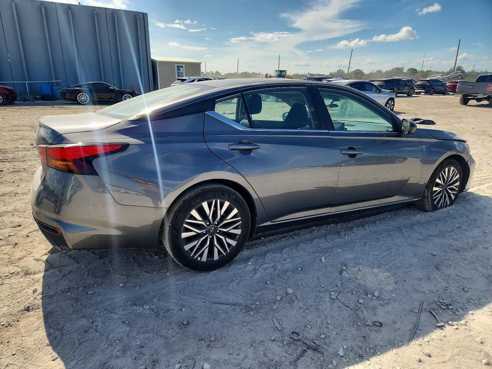 2026 Nissan Altima VIN 1N4BL4DV6TN309210 COPART salvage auction — FRONT END, FL - CERTIFICATE OF TITLE (P), sold $10,300 on 2026-07-27 (photo 3)