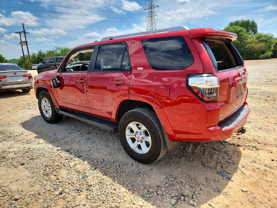 2017 Toyota 4runner VIN JTEBU5JR8H5476188 COPART salvage auction — SIDE, Nc - Salvage Certificate Of Title, sold $8,000 on 2026-07-06 (photo 2)
