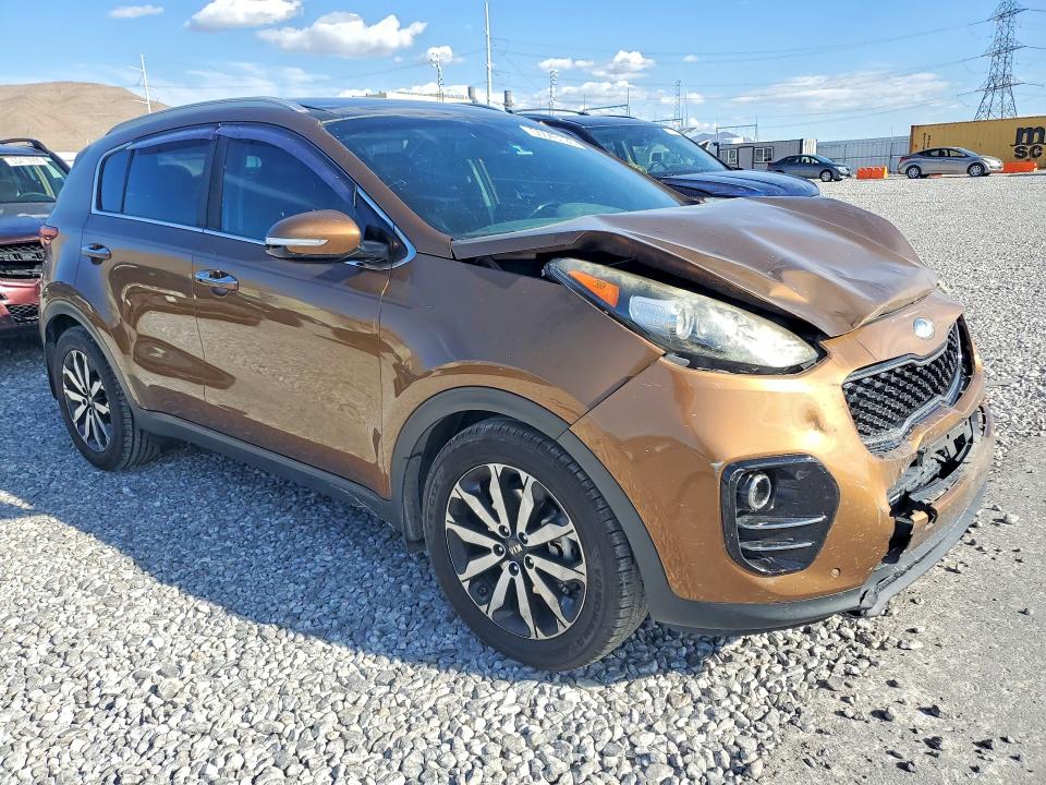 2017 Kia VIN KNDPN3AC6H7211376 COPART salvage auction — FRONT END, Nv - Salvage Title, sold $1,100 on 2026-07-27 (photo 4)
