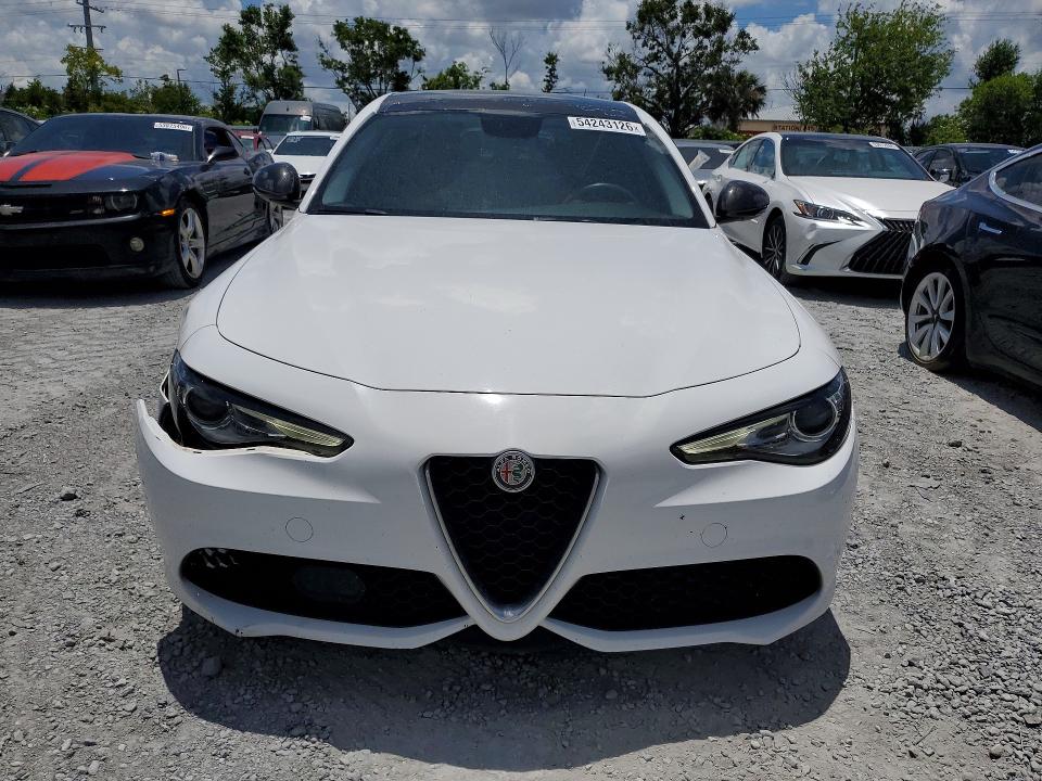 2017 Alfa romeo VIN ZARFAEDN2H7532756 COPART salvage auction — FRONT END, Fl - Cert Of Title Slvg Rebuildable, sold $5,800 on 2026-07-31 (photo 5)
