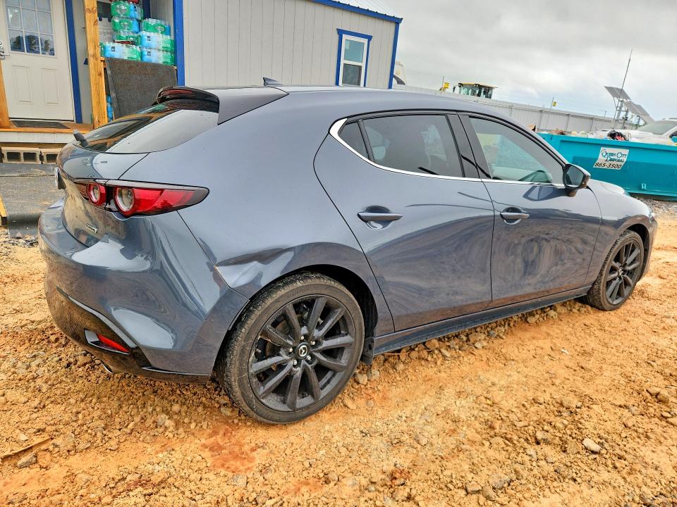 2021 Mazda 3 VIN JM1BPBML2M1301034 COPART salvage auction — HAIL, Salvage Title, sold $9,600 on 2026-08-24 (photo 3)