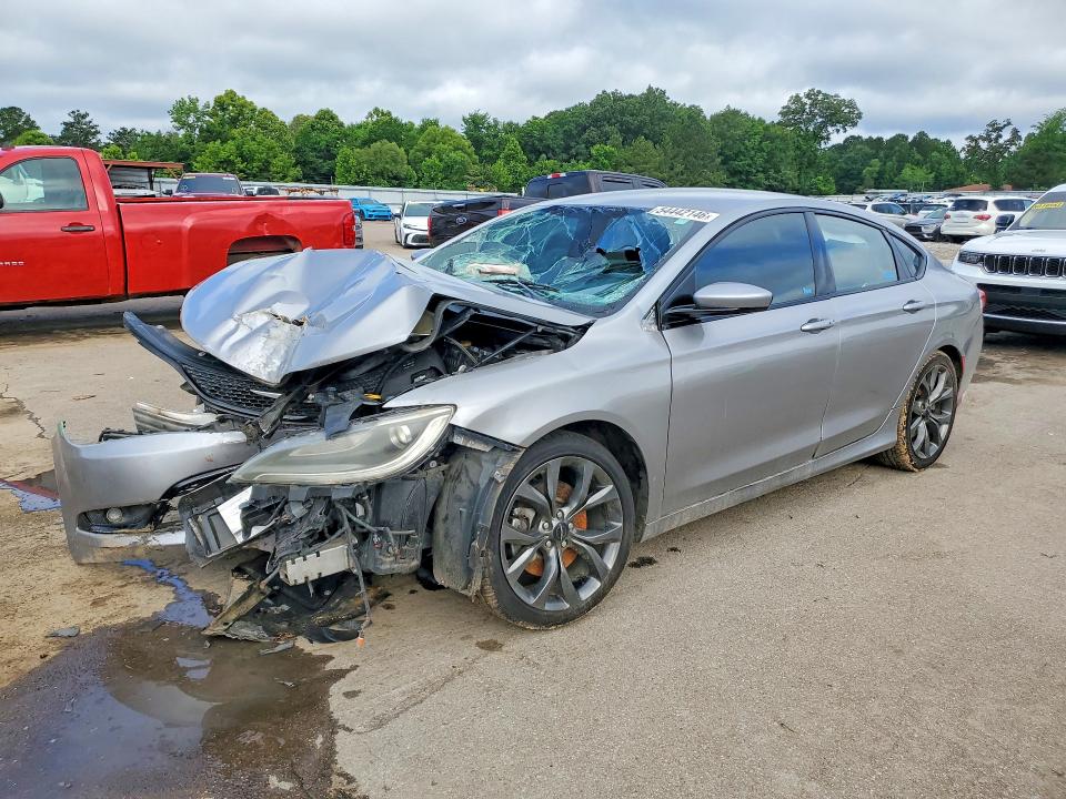 2015 Chrysler 200 VIN 1C3CCCBB4FN667853 COPART salvage auction — FRONT END, Ms - Cert Of Title-Salvaged, sold $400 on 2026-07-10 (photo 1)