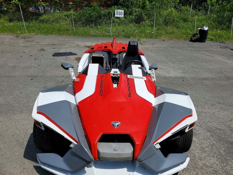 2016 Polaris Slingshot VIN 57XAAPFA1G5111817 COPART salvage auction — VANDALISM, Nj - Cert Of Title-Salvage, sold $7,800 on 2026-07-28 (photo 5)