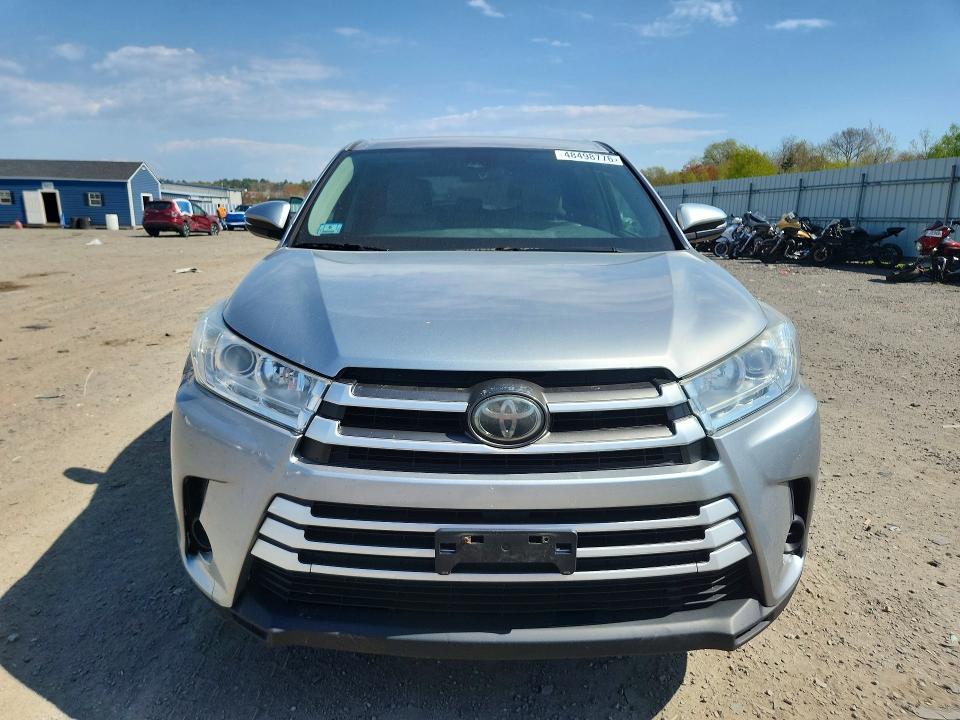 2017 Toyota Highlander VIN 5TDBZRFH3HS406511 COPART salvage auction — SIDE, Ma - Cert Of Title-Salvage, sold $4,650 on 2026-07-27 (photo 5)