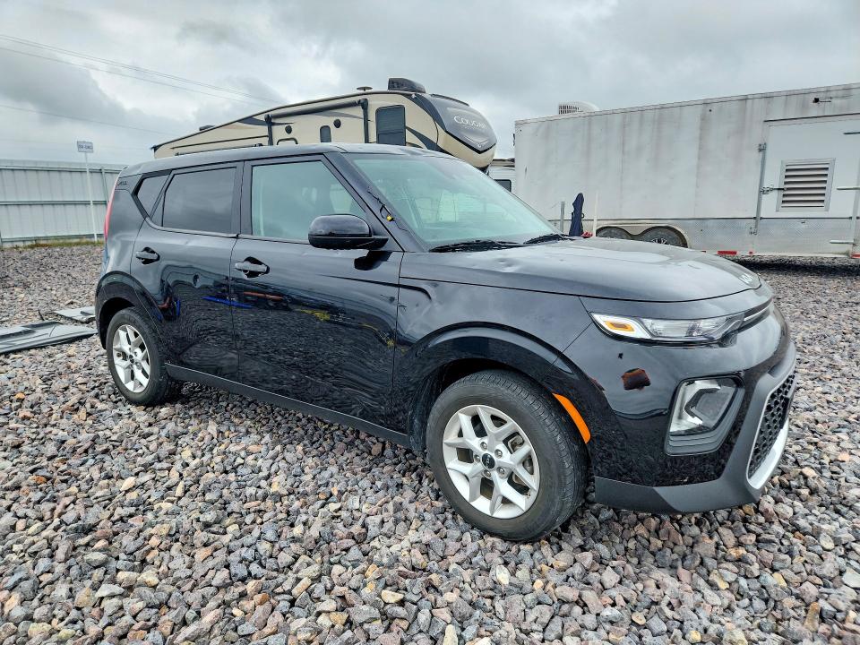 2022 Kia Soul VIN KNDJ23AU9N7164864 COPART salvage auction — HAIL, Mo - Certificate Of Title, sold $7,400 on 2026-07-13 (photo 4)