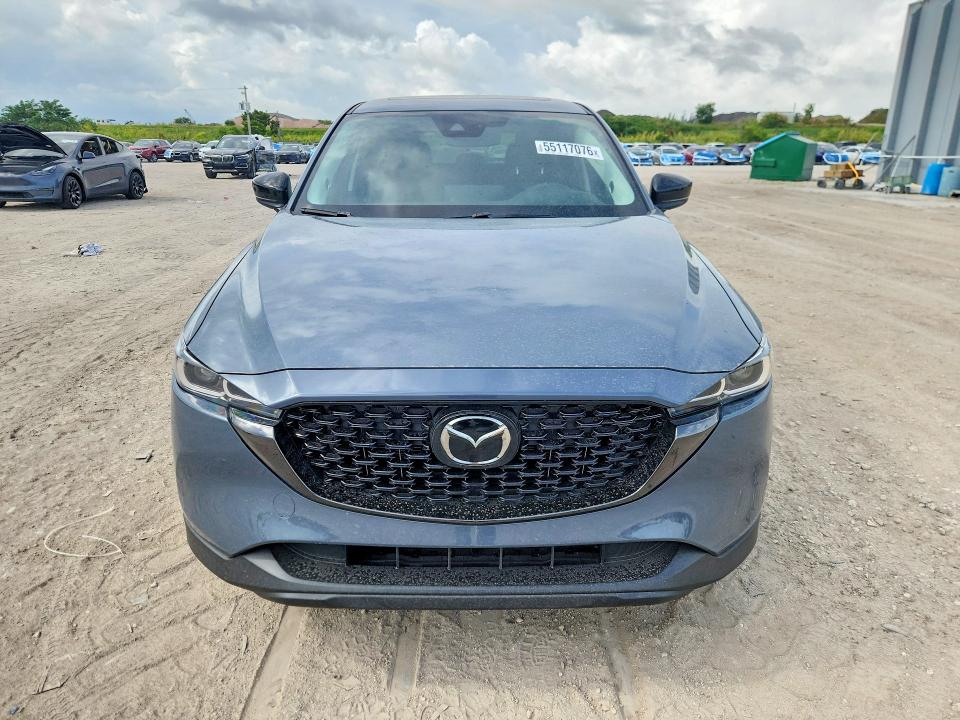 2025 Mazda Cx-5 VIN JM3KFBCM8S0611597 COPART salvage auction — SIDE, Fl - Cert Of Title Slvg Rebuildable, sold $12,200 on 2026-07-16 (photo 5)