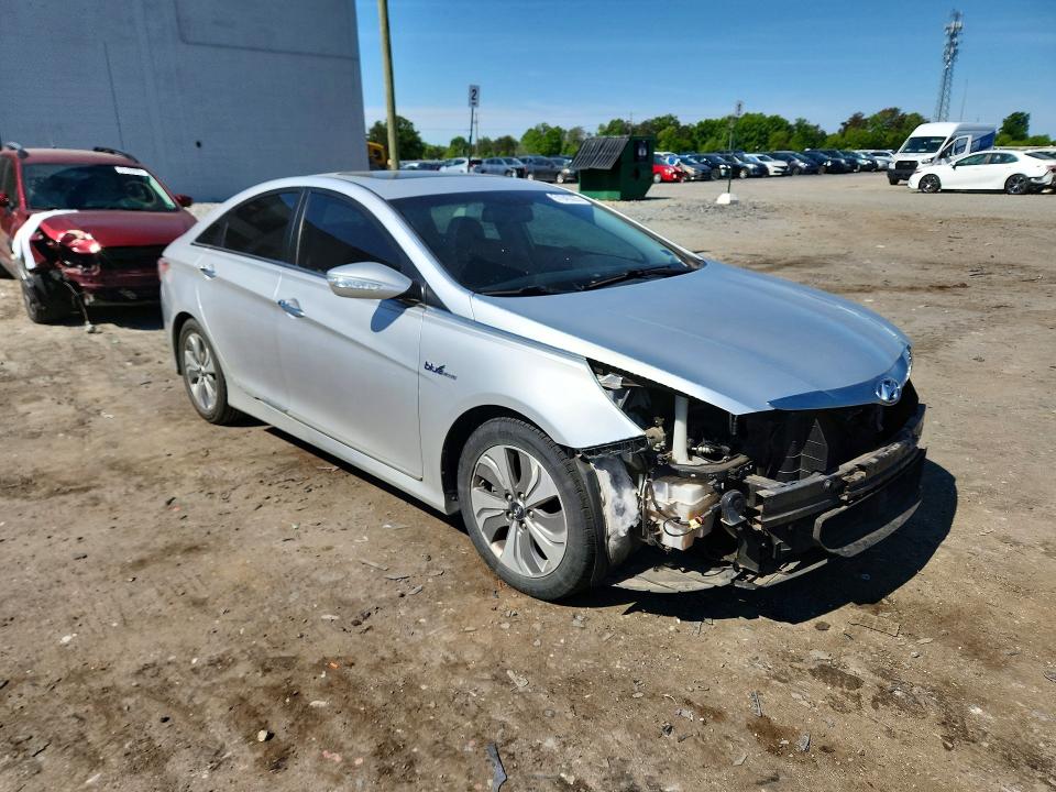 2013 Hyundai Sonata VIN KMHEC4A47DA098283 COPART salvage auction — FRONT END, Va - Cert Of Title - Salvage, sold $850 on 2026-07-29 (photo 4)