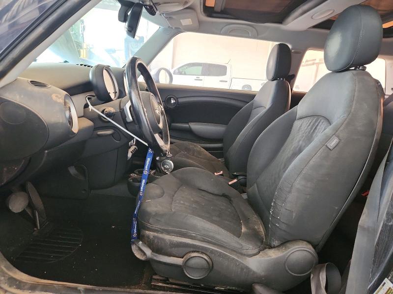 2007 Mini Hardtop VIN WMWMF335X7TT50315 COPART salvage auction — REAR END, Tx - Salvage Vehicle Title, sold $750 on 2026-07-06 (photo 7)