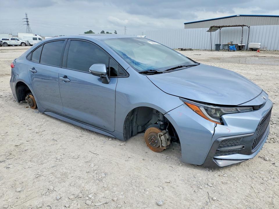2020 Toyota Corolla VIN JTDP4RCE8LJ010580 COPART salvage auction — VANDALISM, Tx - Salvage Vehicle Title, sold $6,500 on 2026-07-10 (photo 4)