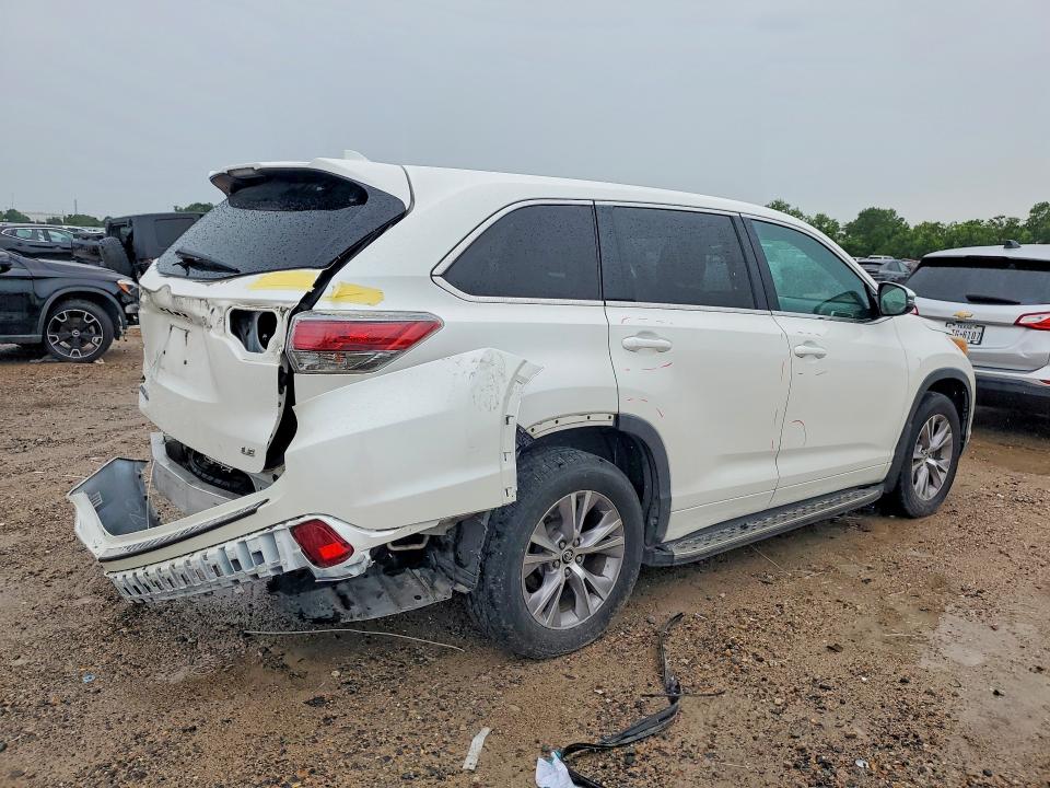 2016 Toyota VIN 5TDZKRFH9GS122558 COPART salvage auction — REAR END, Tx - Salvage Vehicle Title, sold $5,400 on 2026-07-21 (photo 3)