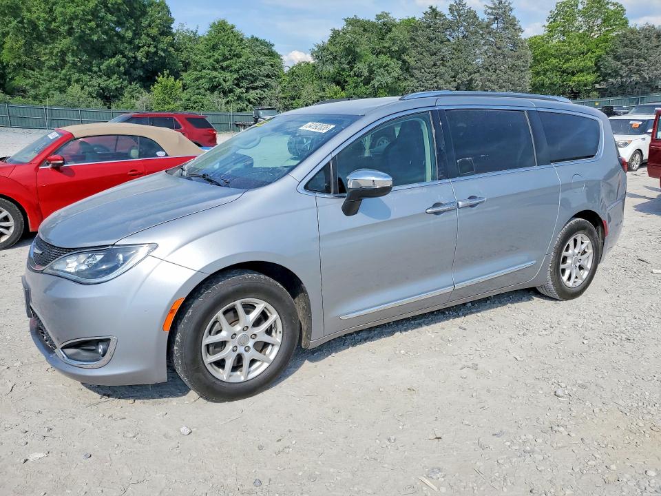 2020 Chrysler Pacifica VIN 2C4RC1BG5LR279681 COPART salvage auction — FRONT END, Tn - Certificate Of Title, sold $6,100 on 2026-07-09 (photo 1)