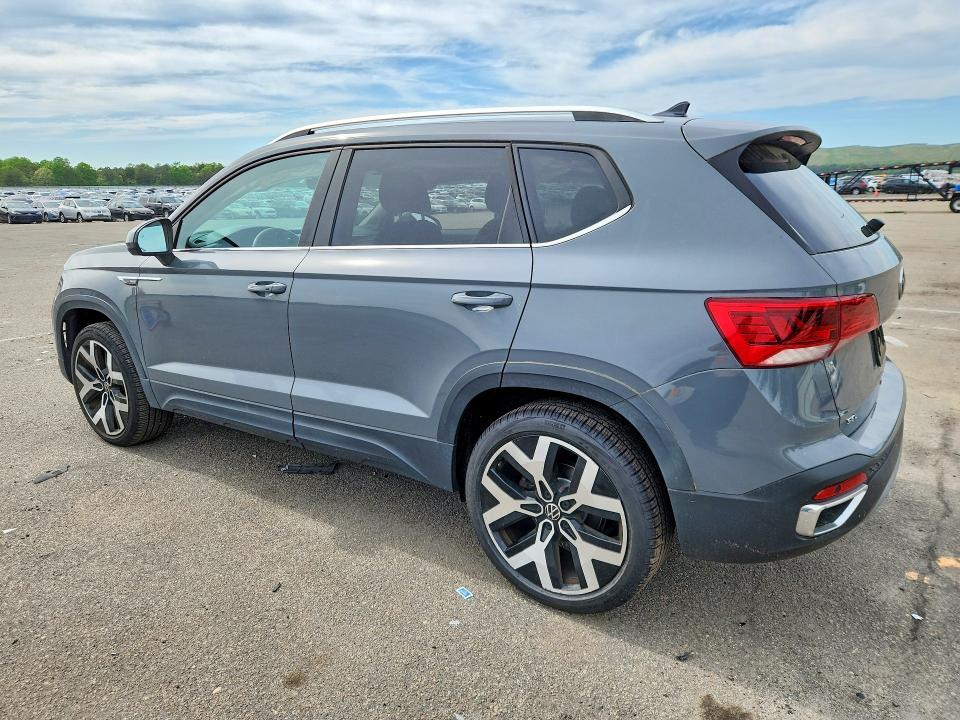 2022 Volkswagen Taos VIN 3VVJX7B21NM019640 COPART salvage auction — SIDE, NY - MV907A-PARTS ONLY, sold $7,200 on 2026-08-19 (photo 2)