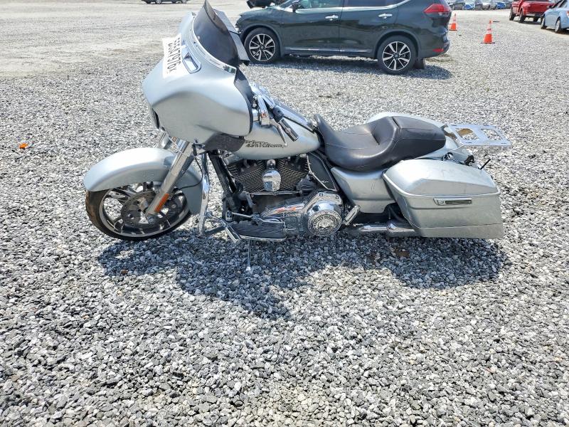 2014 Harley-davidson Fl VIN 1HD1KBM11EB611890 COPART salvage auction — SIDE, Sc - Cert Of Title-Salvage, sold $3,450 on 2026-07-02 (photo 3)