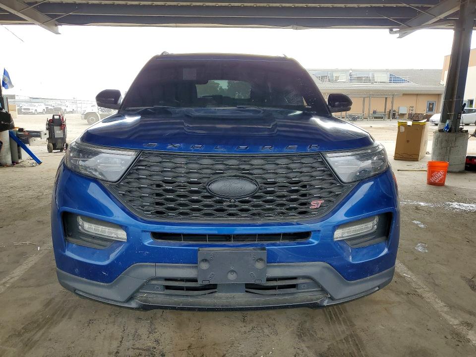 2020 Ford Explorer VIN 1FM5K8GCXLGD06712 COPART salvage auction — SIDE, CA - CERTIFICATE OF TITLE, sold $6,300 on 2026-07-09 (photo 5)
