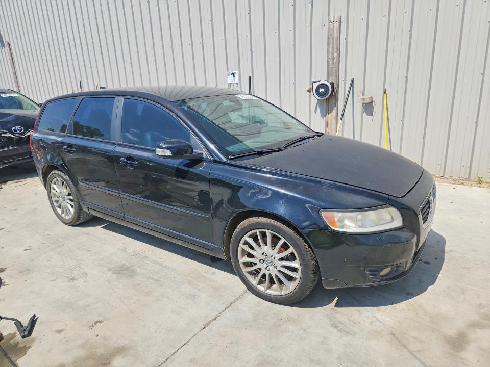 2010 Volvo V50 VIN YV1390MW7A2526210 COPART salvage auction — MINOR DENT/SCRATCHES, Ga - Cert Of Title-Salvage, sold $300 on 2026-08-13 (photo 4)
