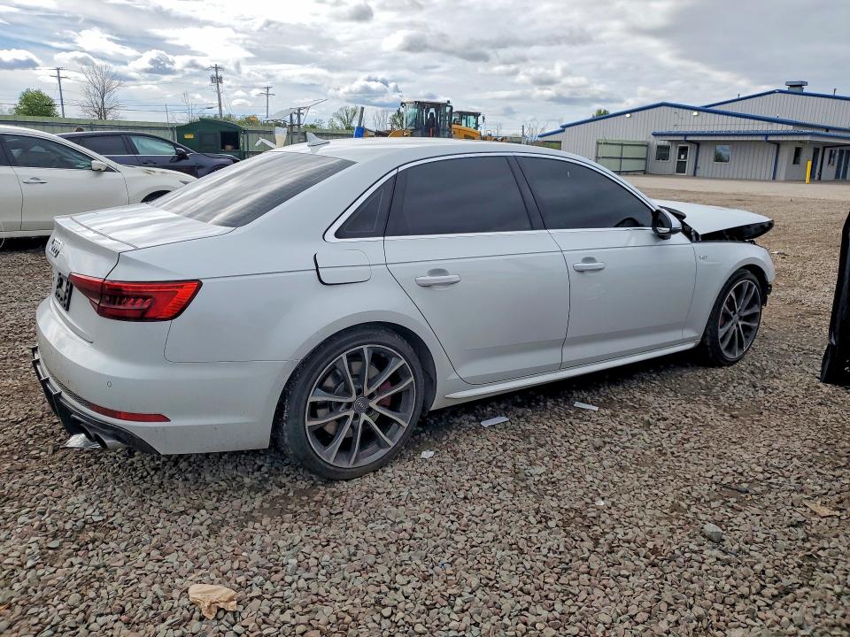 2018 Audi Rs4 VIN WAUB4AF42JA002869 COPART salvage auction — FRONT END, Ny - Mv-907A Salvage Certificate, sold $4,550 on 2026-07-06 (photo 3)