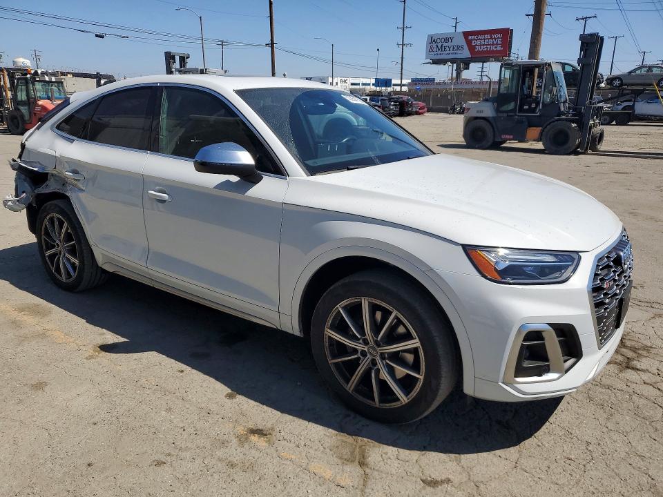 2022 Audi Sq5 VIN WA114AFY2N2042218 COPART salvage auction — REAR END, Ca - Salvage Certificate, sold $12,800 on 2026-07-02 (photo 4)