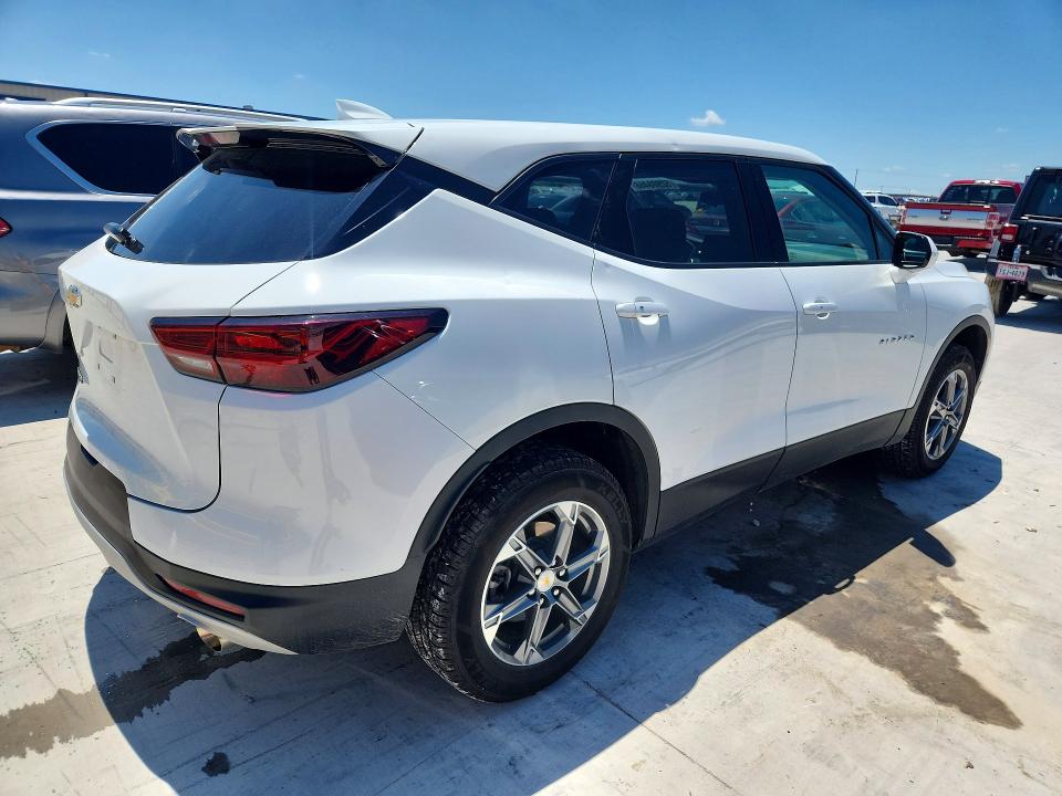 2023 Chevrolet Blazer VIN 3GNKBCR44PS220570 COPART salvage auction — HAIL, Id - Salvage Certificate Of Title, sold $11,000 on 2026-07-24 (photo 3)