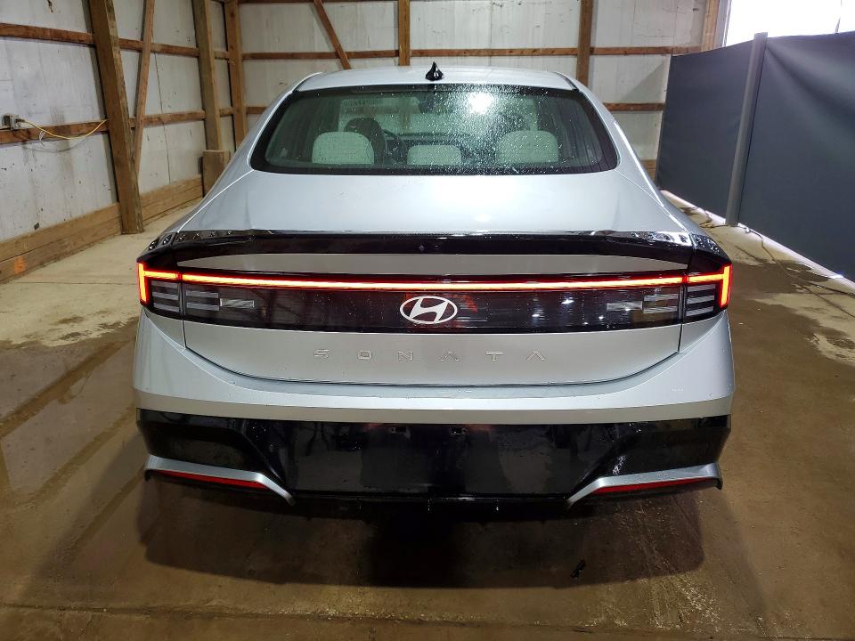 2025 Hyundai Sonata VIN KMHL64JAXSA462956 COPART salvage auction — FRONT END, FL - CERT OF TITLE SLVG REBUILDABLE, sold $8,300 on 2026-07-22 (photo 6)