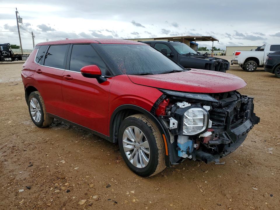 2025 Mitsubishi Outlander VIN JA4J3UA80SZ053393 COPART salvage auction — FRONT END, Tx - Salvage Vehicle Title, sold $9,700 on 2026-07-09 (photo 4)