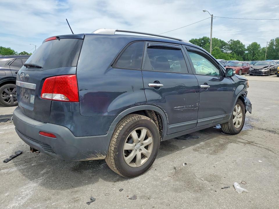 2013 Kia Sorento VIN 5XYKTDA21DG341477 COPART salvage auction — FRONT END, Ky - Cert Of Title-Salvage, sold $825 on 2026-07-27 (photo 3)