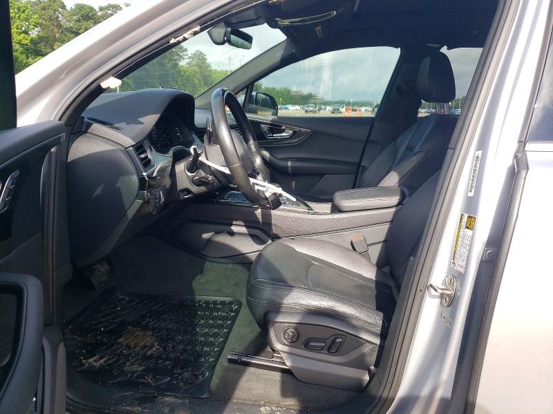 2017 Audi Q7 VIN WA1LAAF70HD020851 COPART salvage auction — MINOR DENT/SCRATCHES, La - Cert Of Title-Salvage, sold $3,800 on 2026-08-07 (photo 7)