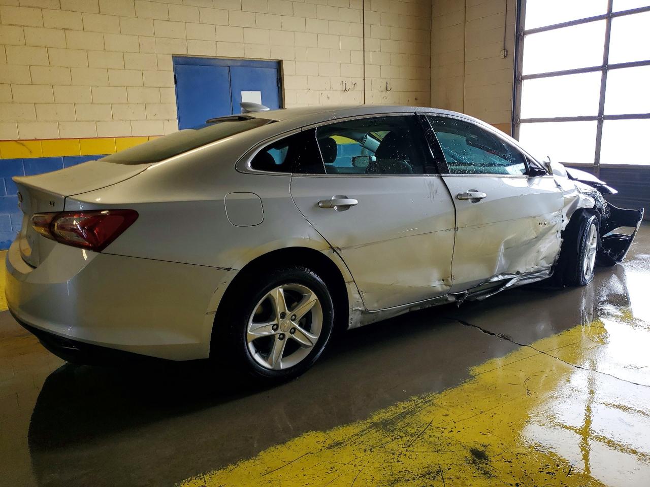 2022 Chevrolet Malibu Limited VIN 1G1ZD5ST0NF143415 COPART salvage auction — Front End, IN - CERTIFICATE OF TITLE, sold $700 on 2026-07-09 (photo 3)