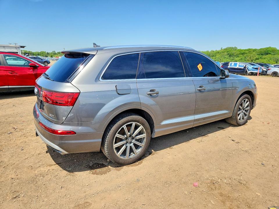 2018 Audi Q7 VIN WA1VAAF79JD001603 COPART salvage auction — FRONT END, Il - Junking Cert Of A Vehicle, sold $5,000 on 2026-08-07 (photo 3)