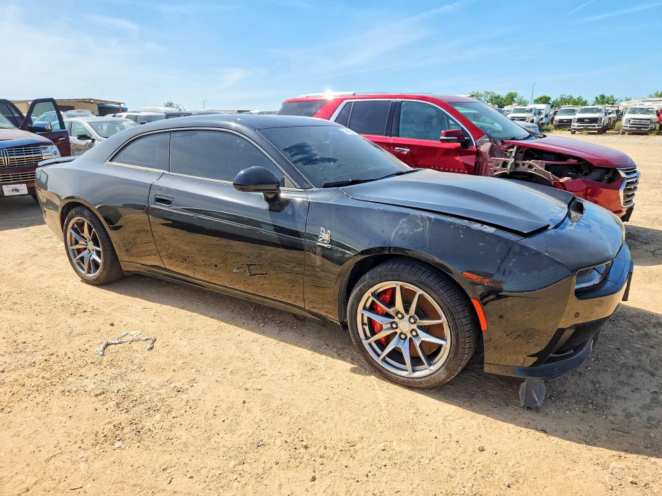 2025 Dodge Charger VIN 2C3CDBDK3SR547477 COPART salvage auction — ENGINE BURN, Tx - Certificate Of Title (P), sold $19,600 on 2026-07-30 (photo 4)