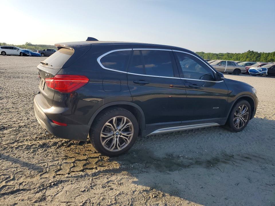 2018 BMW X1 VIN WBXHT3C34J5F92921 COPART salvage auction — MINOR DENT/SCRATCHES, Nc - Certificate Of Title (P), sold $5,500 on 2026-07-08 (photo 3)