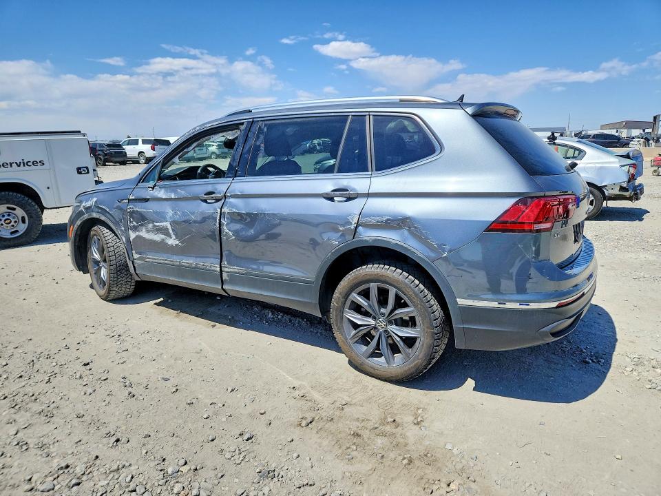 2022 Volkswagen Tiguan VIN 3VV2B7AX9NM046956 COPART salvage auction — ROLLOVER, Co - Dis/Dlr/Exp Only Clean Title, sold $6,800 on 2026-07-02 (photo 2)