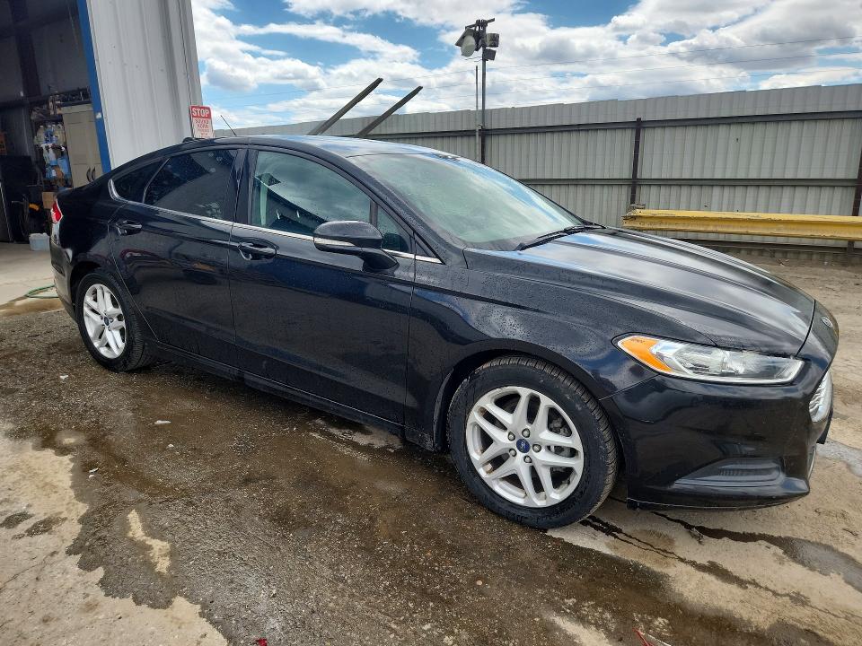 2014 Ford Fusion VIN 3FA6P0H76ER150411 COPART salvage auction — MINOR DENT/SCRATCHES, Ca - Certificate Of Title, sold $825 on 2026-07-09 (photo 4)