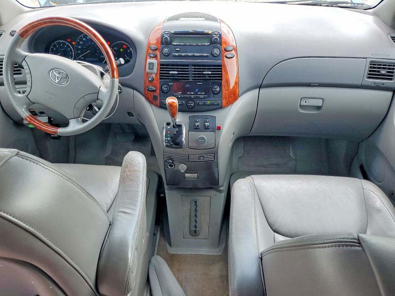 2006 Toyota Sienna VIN 5TDZA22C36S442364 COPART salvage auction — MINOR DENT/SCRATCHES, Fl - Cert Of Title Slvg Rebuildable, sold $3,850 on 2026-07-09 (photo 8)