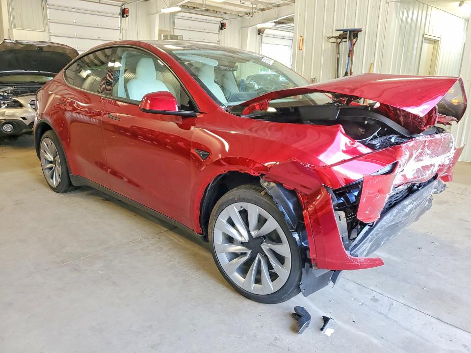 2026 Tesla Model y VIN 7SAYGDED2TF558684 COPART salvage auction — FRONT END, Mn - Cert Of Title-Salvage, sold $13,300 on 2026-08-25 (photo 4)